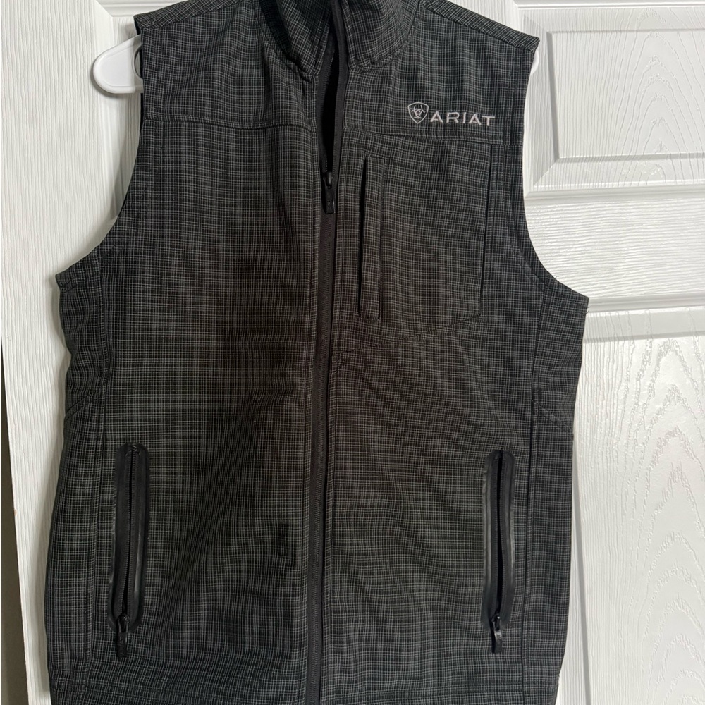 Ariat Men's Dark Gray Patterned Vest